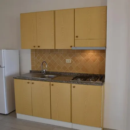 Il Delfino E Le Vele - Bilocali Con Aria Condizionata E Posto Auto