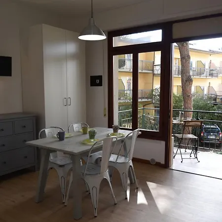 Il Delfino E Le Vele - Bilocali Con Aria Condizionata E Posto Auto Apartman *