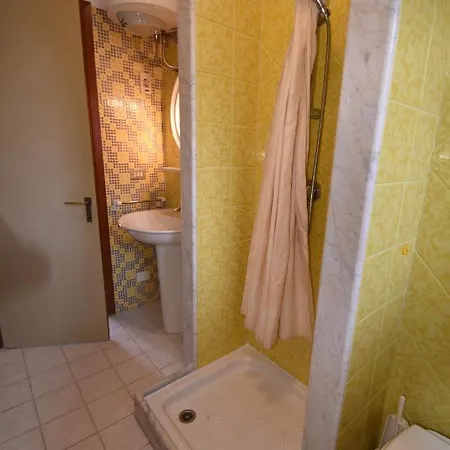 Il Delfino E Le Vele - Bilocali Con Aria Condizionata E Posto Auto Apartman *